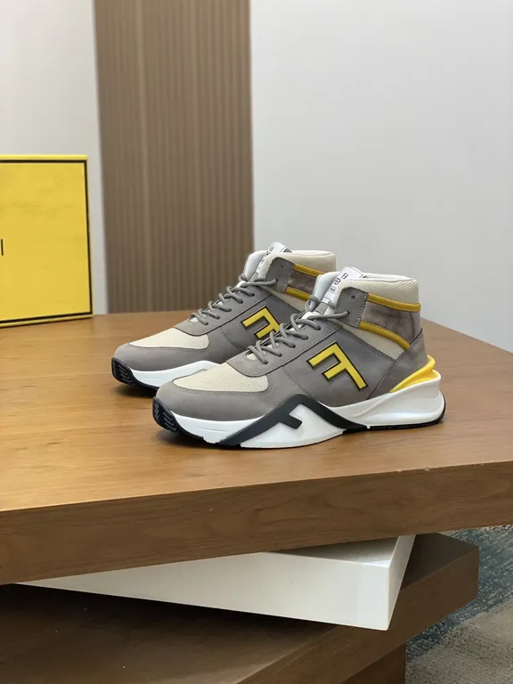 Fendi Shoe 